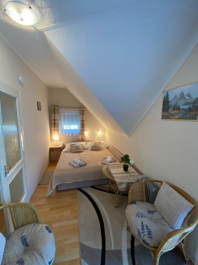 Sommer Ferienhaus Balatonszarszo Exteriör bild